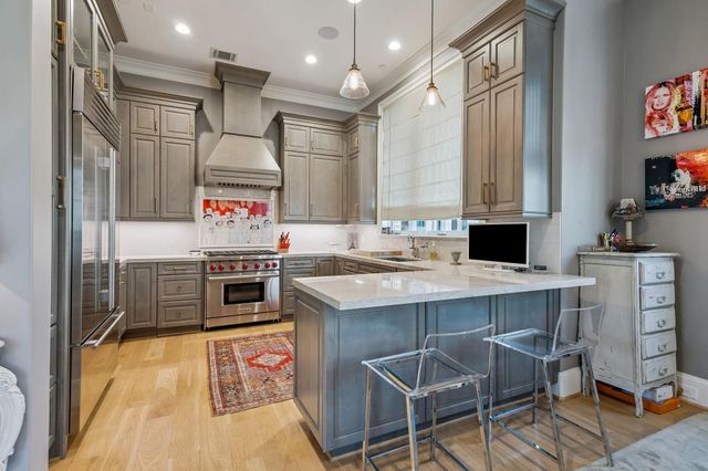 1903 Revere Street, Houston, TX 77019