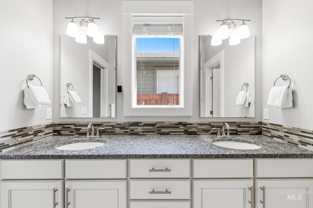 11328 W Soluna, Boise, ID 83709