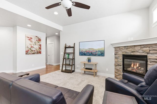 11328 W Soluna, Boise, ID 83709