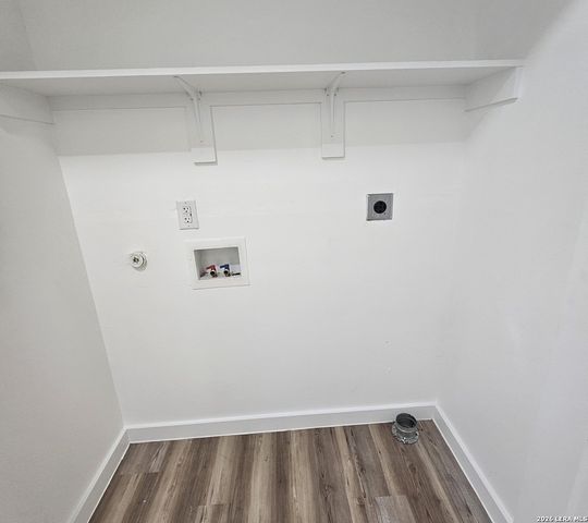 1418 ESSEX ST, San Antonio, TX 78210