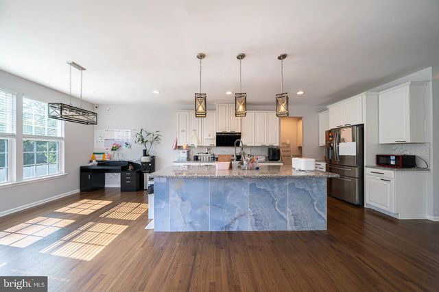 23 CARRINGTON WAY, Marlton, NJ 08053