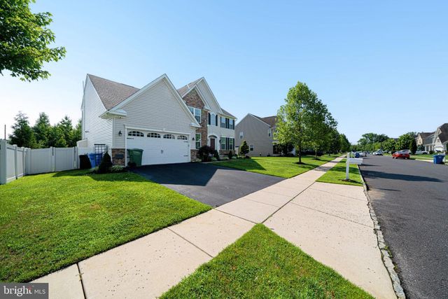 23 CARRINGTON WAY, Marlton, NJ 08053