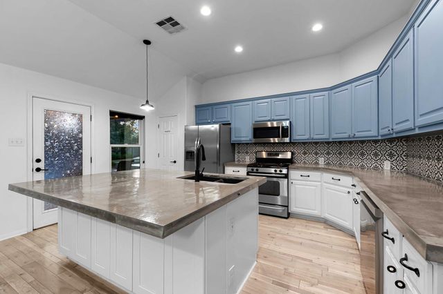 20428 Rita Blanca CIR, Pflugerville, TX 78660