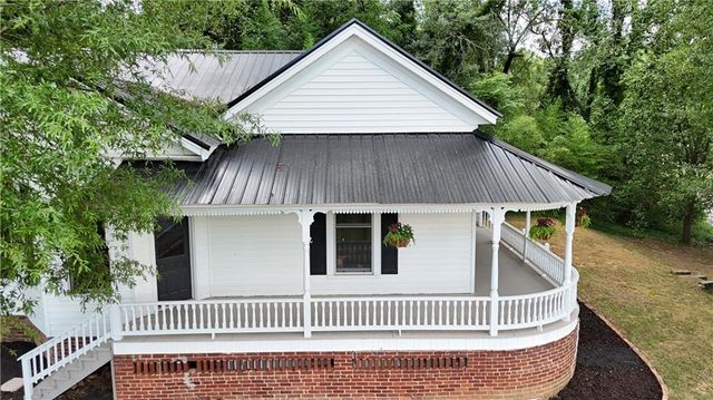 104 Cherry Street, Adairsville, GA 30103