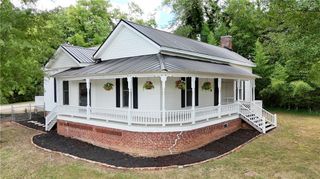 104 Cherry Street, Adairsville, GA 30103