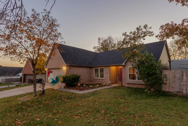 222 Primrose Circle, Richmond, KY 40475