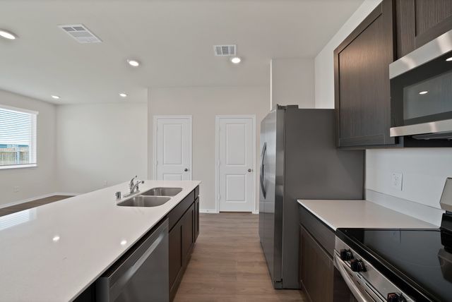 124 Tall Cedar Way, Princeton, TX 75407