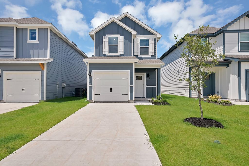 124 Tall Cedar Way, Princeton, TX 75407