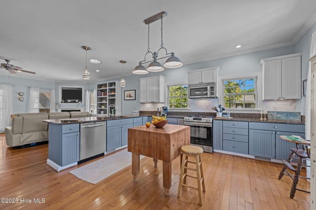 754 Hardison Drive, Arapahoe, NC 28510