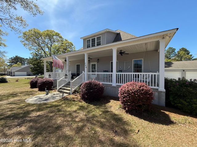 754 Hardison Drive, Arapahoe, NC 28510