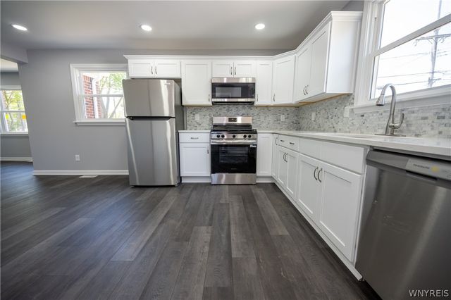 4636 Kennison Parkway, Hamburg, NY 14075