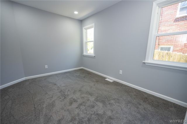 4636 Kennison Parkway, Hamburg, NY 14075