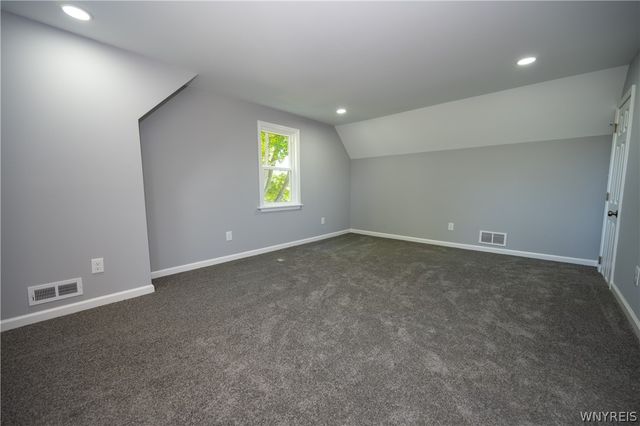 4636 Kennison Parkway, Hamburg, NY 14075