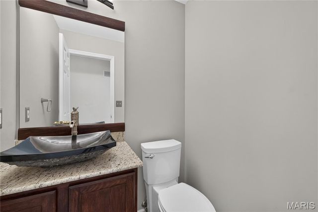 1108 Hampton Meadows Drive, O'fallon, MO 63368