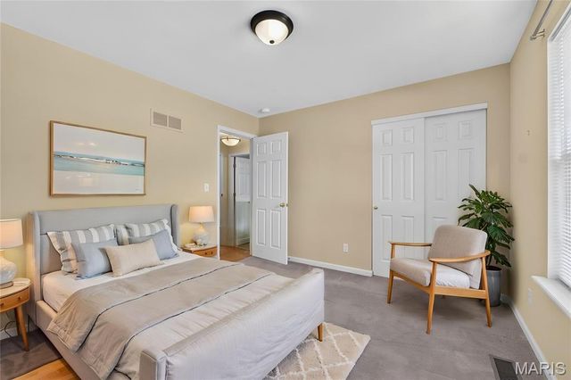 1108 Hampton Meadows Drive, O'fallon, MO 63368