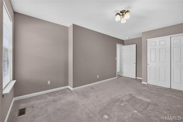 1108 Hampton Meadows Drive, O'fallon, MO 63368