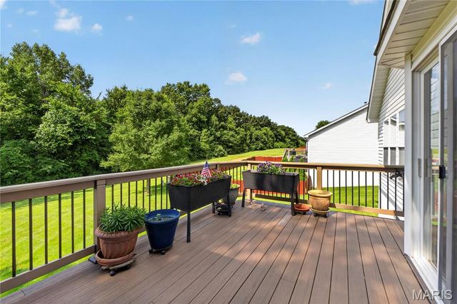 1108 Hampton Meadows Drive, O'fallon, MO 63368