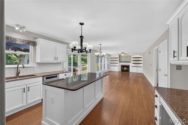 1108 Hampton Meadows Drive, O'fallon, MO 63368