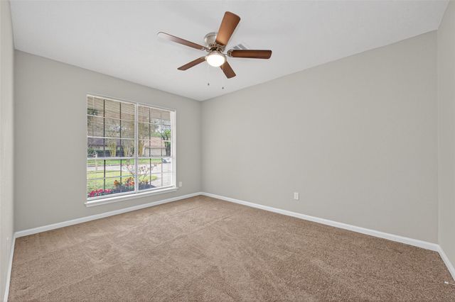 517 N Travis Street, Deer Park, TX 77536