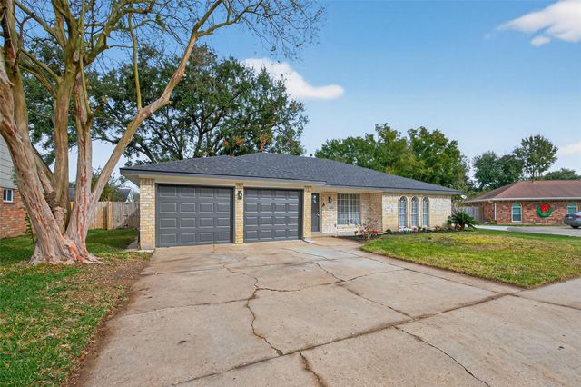 517 N Travis Street, Deer Park, TX 77536