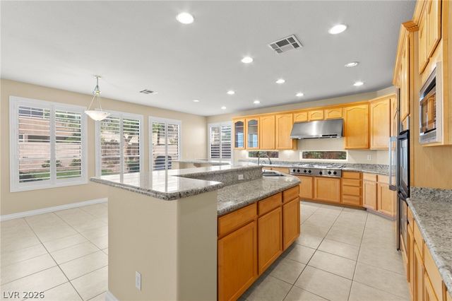 8054 Planting Fields Place, Las Vegas, NV 89117