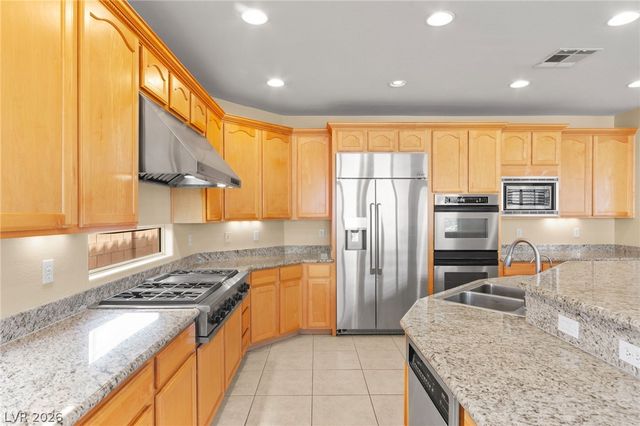 8054 Planting Fields Place, Las Vegas, NV 89117