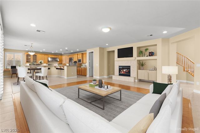 8054 Planting Fields Place, Las Vegas, NV 89117