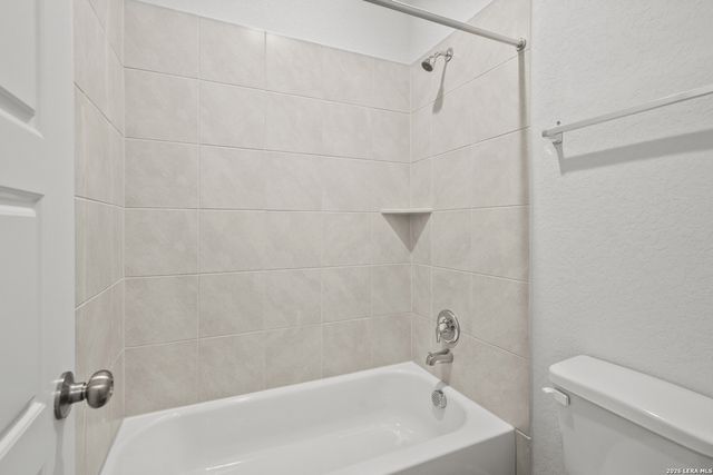 11111 Luckenbach Loop, Converse, TX 78109