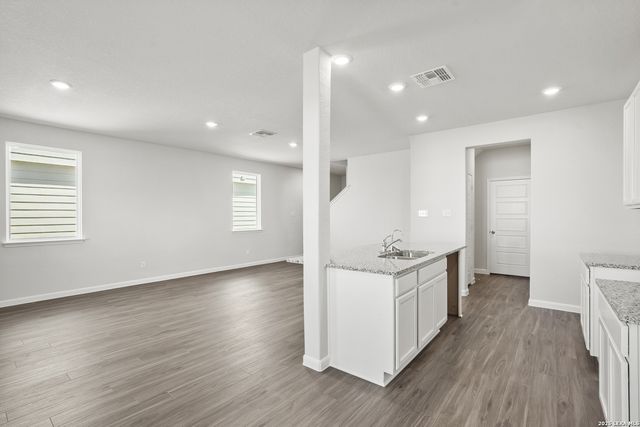 11111 Luckenbach Loop, Converse, TX 78109