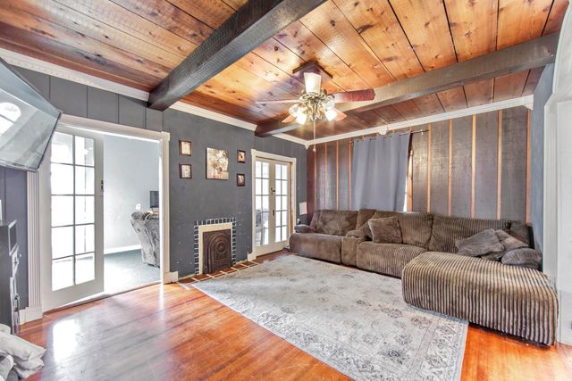 830 Catherine St, Lockport, LA 70374