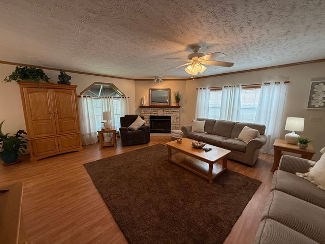 188 Aster Lane, Matteson, IL 60443