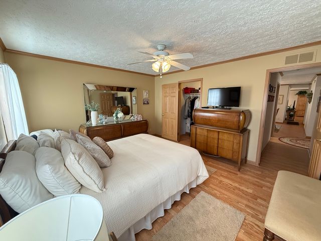 188 Aster Lane, Matteson, IL 60443