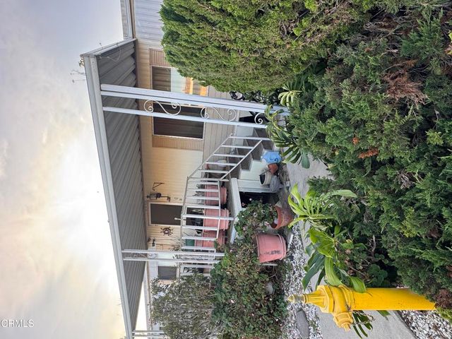 300 Ibsen Place 132, Oxnard, CA 93033