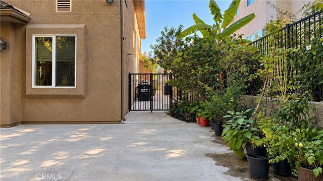 20827 Vercelli Way, Porter Ranch, CA 91326