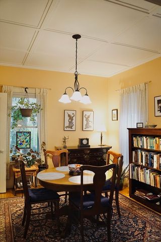 10 Mountain Ave, Somerville, MA 02143