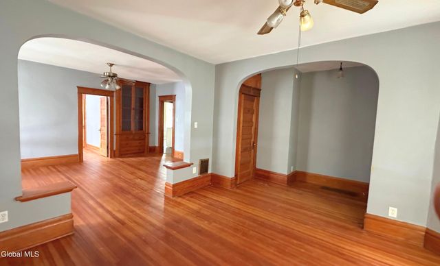 2220-2222 Campbell Avenue, Schenectady, NY 12306