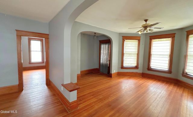 2220-2222 Campbell Avenue, Schenectady, NY 12306