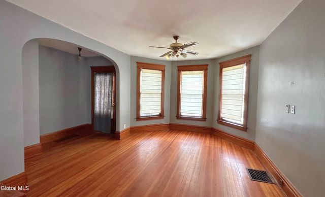 2220-2222 Campbell Avenue, Schenectady, NY 12306