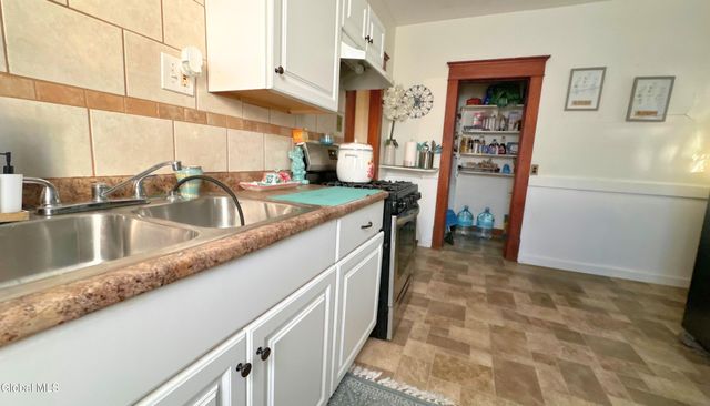 2220-2222 Campbell Avenue, Schenectady, NY 12306