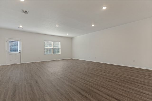 2124 Pacific Avenue, Anna, TX 75409