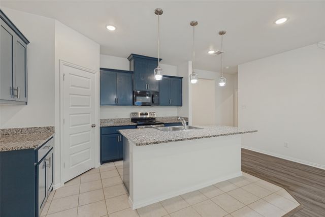 2124 Pacific Avenue, Anna, TX 75409