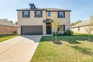 2124 Pacific Avenue, Anna, TX 75409
