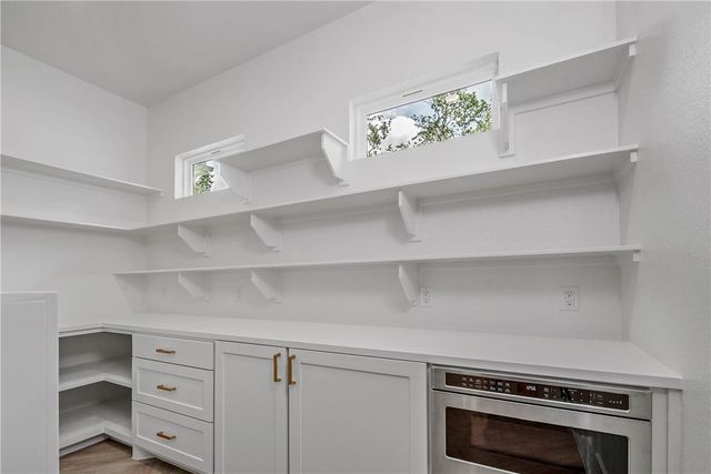 2438 Yorkshire, Franklin, TX 77856
