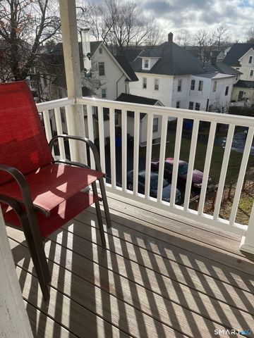 217 Park Road 3rd FL, West Hartford, CT 06119