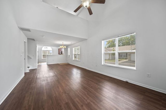 8386 Diversey Loop, 701, Blacklick, OH 43004