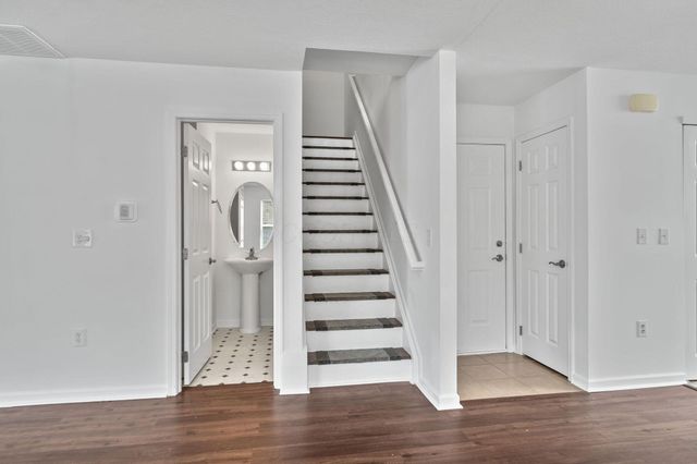 8386 Diversey Loop, 701, Blacklick, OH 43004