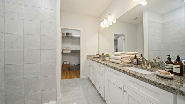 820 N Saint Johns St, St Augustine, FL 32084