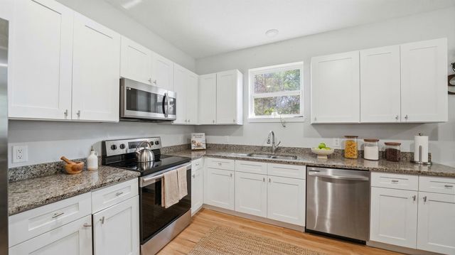 820 N Saint Johns St, St Augustine, FL 32084