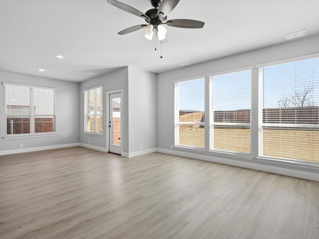 624 Pawprint Hollow, Godley, TX 76044