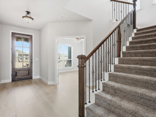 624 Pawprint Hollow, Godley, TX 76044